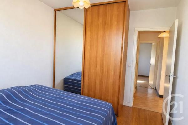Appartement T3 à vendre  4 pièces - 67,78 m 2   ROMANS SUR ISERE  - 26