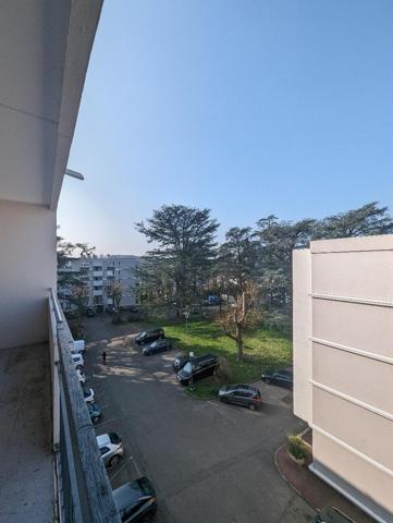 Appartement · Location Decines (69150) 3 pièces · 60m²