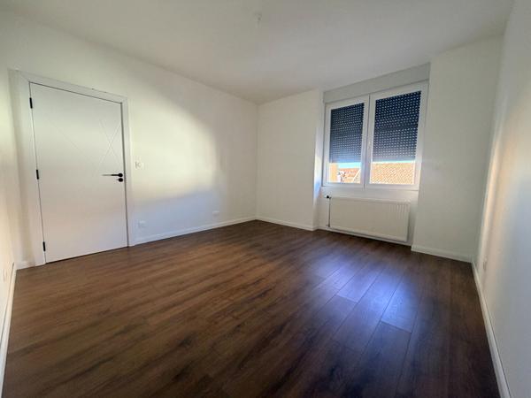 Appartement Montceau Les Mines 5 pièces 94 m2