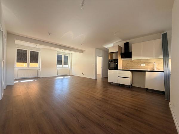 Appartement Montceau Les Mines 5 pièces 94 m2