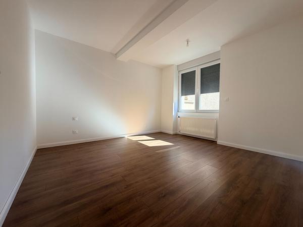 Appartement Montceau Les Mines 5 pièces 94 m2