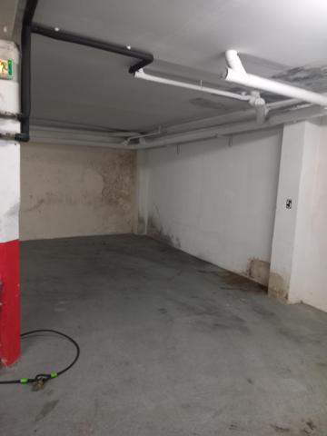 Parking · Location Les Lilas (93260)