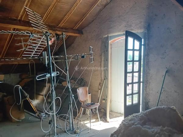 Vente                                                      Maison
                        
                     6 pièces                      141 m2                     à Carmaux