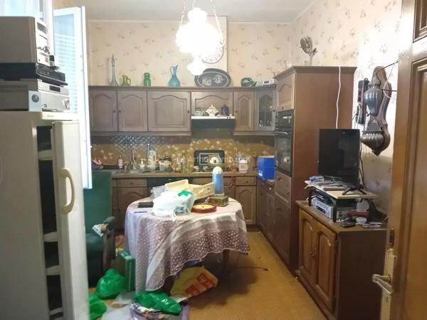 Vente                                                      Maison
                        
                     6 pièces                      141 m2                     à Carmaux