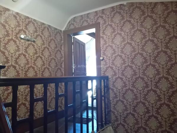 Vente                                                      Maison
                        
                     6 pièces                      141 m2                     à Carmaux