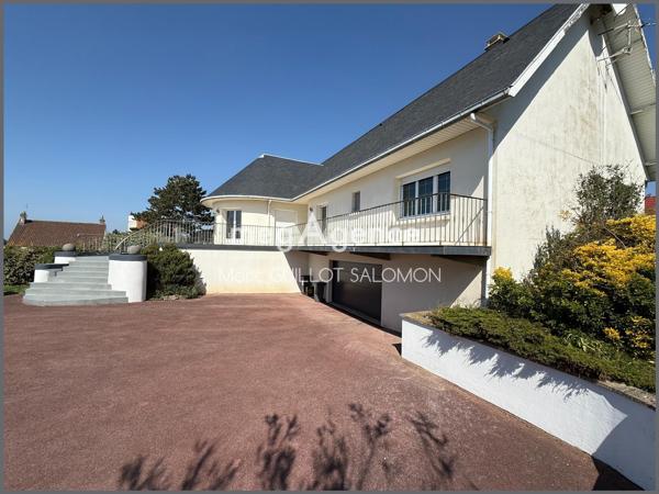 Maison à BOULOGNE-SUR-MER, 62200 - 6 pièces 179m²