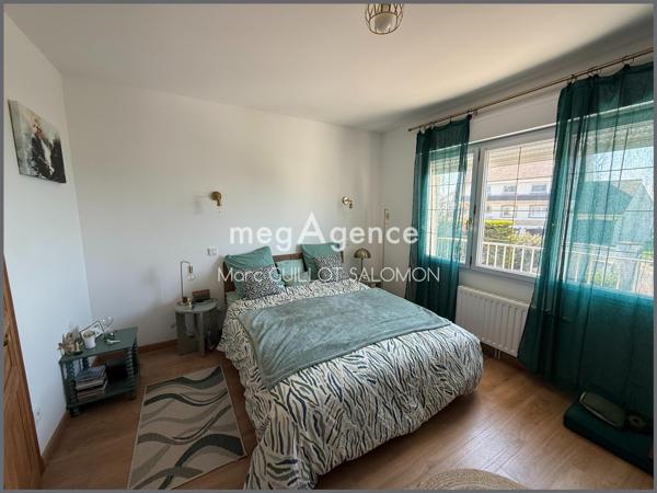 Maison à BOULOGNE-SUR-MER, 62200 - 6 pièces 179m²