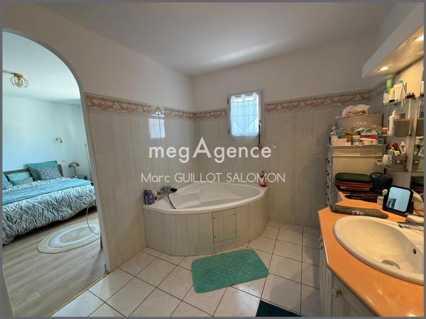 Maison à BOULOGNE-SUR-MER, 62200 - 6 pièces 179m²