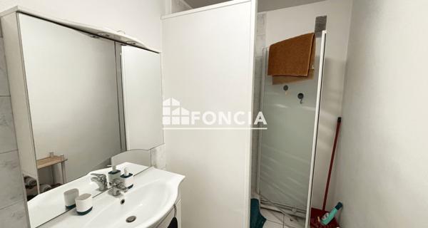 Location Studio meublé 29.65 m² - Paris 75015
