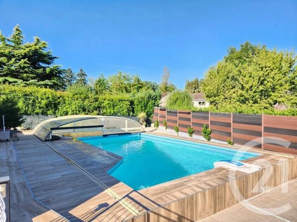 Maison à vendre  6 pièces - 130 m 2   ST LAURENT DE MURE  - 69