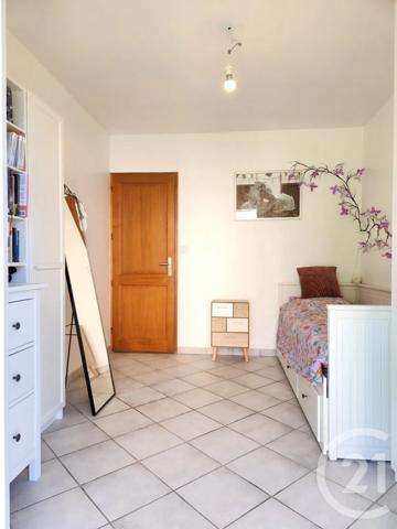 Maison à vendre  6 pièces - 130 m 2   ST LAURENT DE MURE  - 69