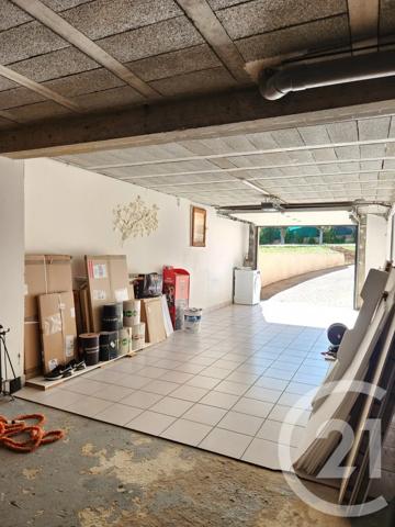 Maison à vendre  6 pièces - 130 m 2   ST LAURENT DE MURE  - 69