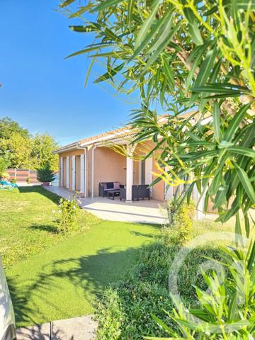 Maison à vendre  6 pièces - 130 m 2   ST LAURENT DE MURE  - 69