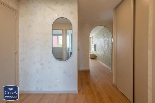 Appartement à louer 1 pièce 8.88m² Villeurbanne (69100)