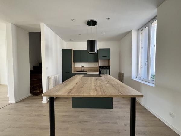 Maison à vendre 627 153 € Fouras 5 p 150 m² DPE C