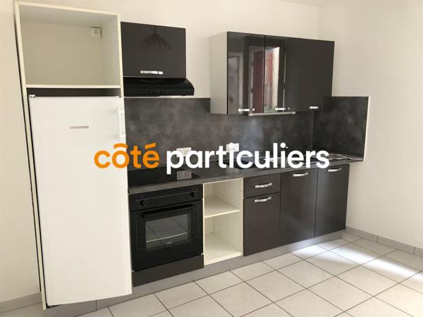 Location
                Appartement53,14 m² - 2 Pièces -
                    COURNON D AUVERGNE (63800)