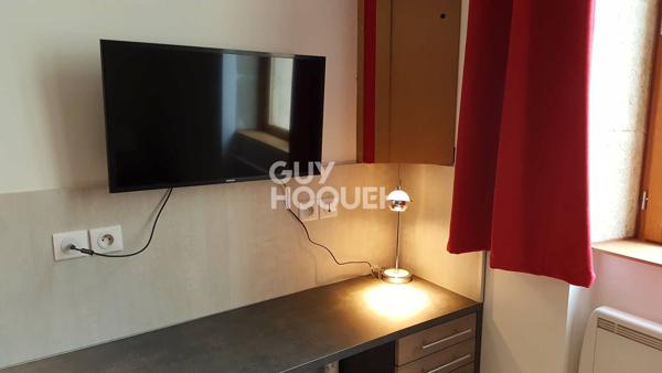 CENTRE VILLE - T1 MEUBLE - AVEC MEZANNINE DE 7 M²