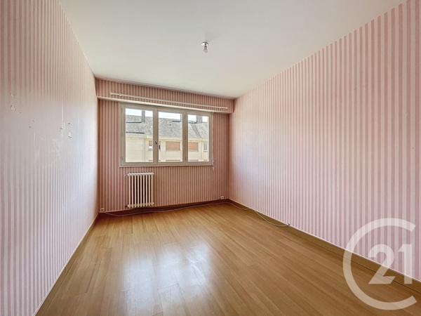 Appartement T4 à vendre  5 pièces - 115 m2 CHOLET - 49