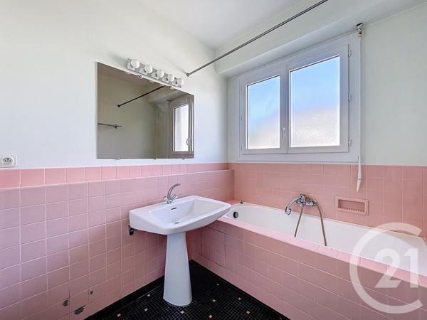 Appartement T4 à vendre  5 pièces - 115 m2 CHOLET - 49