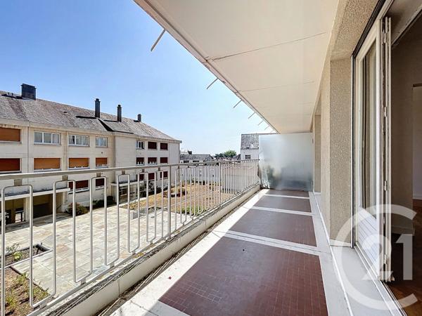 Appartement T4 à vendre  5 pièces - 115 m2 CHOLET - 49
