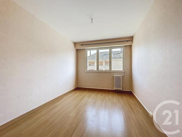 Appartement T4 à vendre  5 pièces - 115 m2 CHOLET - 49