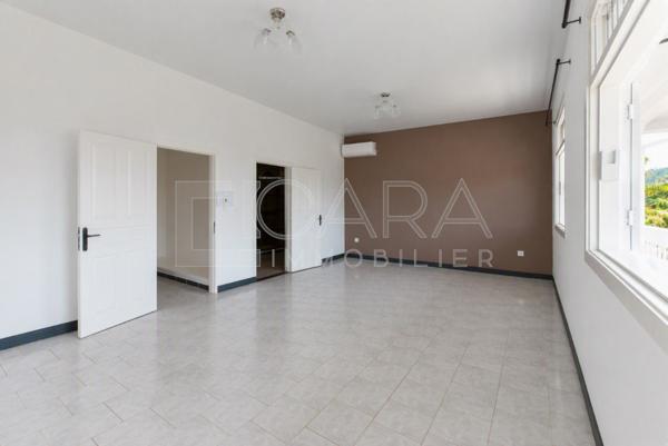 Location Appartement 4 Pièce(s) REMIRE-MONTJOLY (97354) 1 937 €