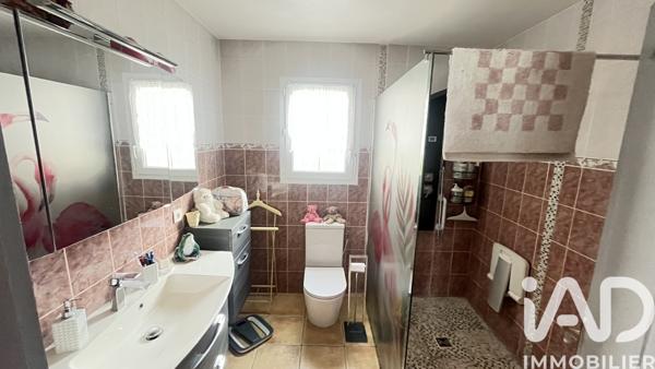 Maison à vendre 4 pièces 137 m² Vinassan