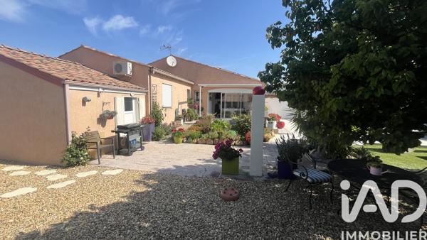 Maison à vendre 4 pièces 137 m² Vinassan