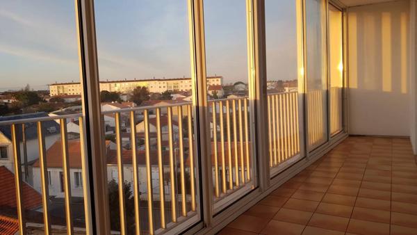 APPARTEMENT 92 M² 3 CHAMBRES BALCON CAVE