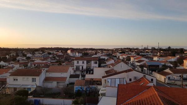 APPARTEMENT 92 M² 3 CHAMBRES BALCON CAVE