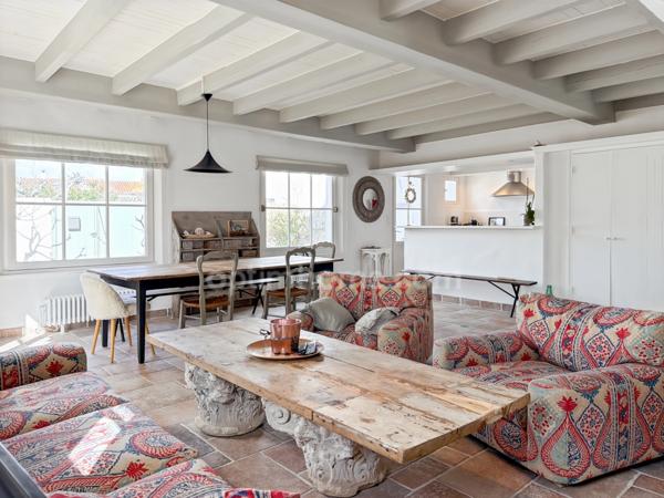 Maison à vendre 5 pièces SAINT CLEMENT DES BALEINES (17)