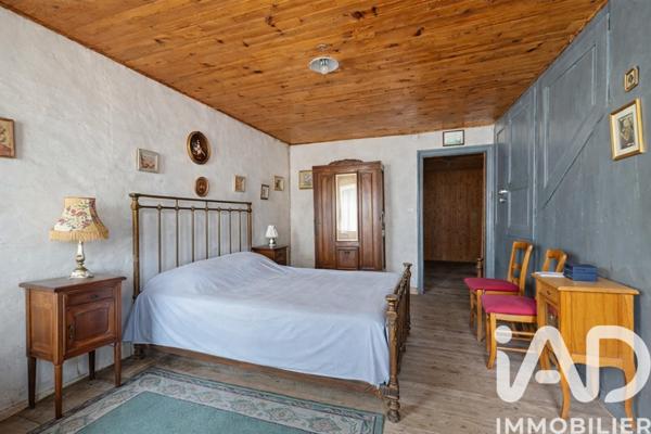Maison à vendre 3 pièces 58 m² Saint-Christophe-sur-Dolaison