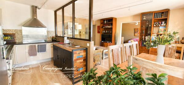 Salon-de-Provence (13300) APPARTEMENT T3/4, terrasse, garage à deux pas du THEATRE