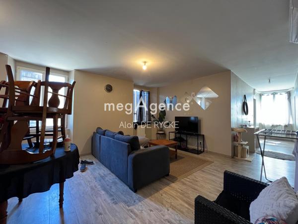 Immeuble à VILLETHIERRY, 89140 - 200m²