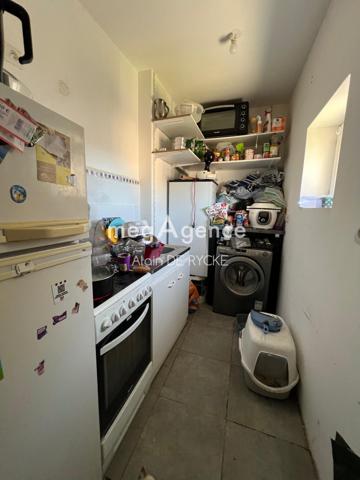 Immeuble à VILLETHIERRY, 89140 - 200m²