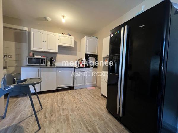 Immeuble à VILLETHIERRY, 89140 - 200m²