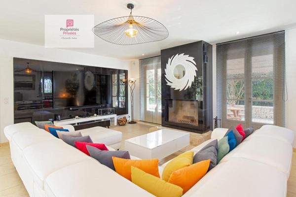 Maison contemporaine 250 m² avec piscine  Callian / Montauroux Calme absolu