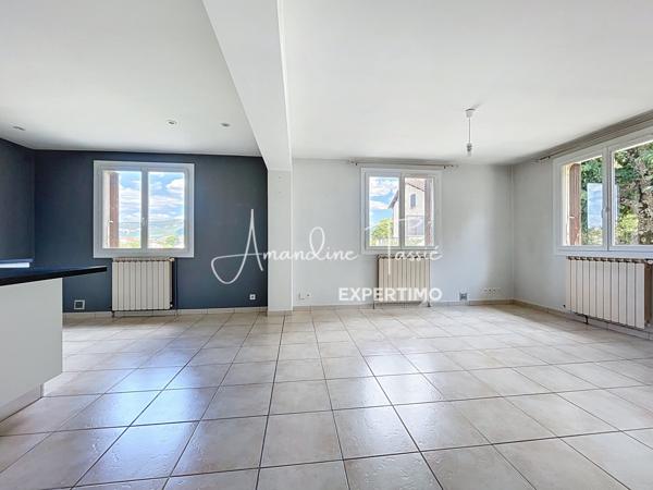 Millau (12100) Maison rénovée avec terrain en terrasse – Environ 63 m² habitables + dépendances