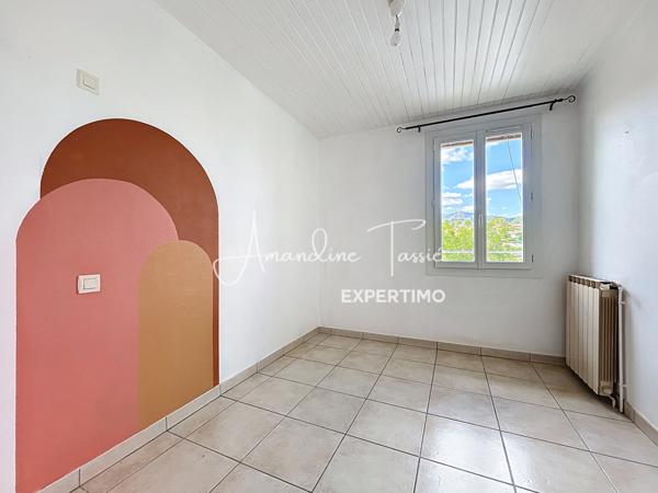 Millau (12100) Maison rénovée avec terrain en terrasse – Environ 63 m² habitables + dépendances