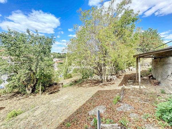 Millau (12100) Maison rénovée avec terrain en terrasse – Environ 63 m² habitables + dépendances