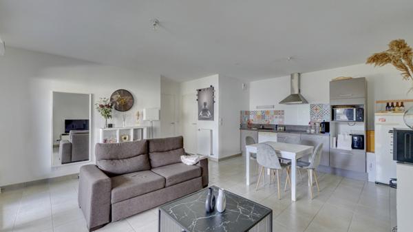 A Vendre Les Sorinières, appartement T3 avec terrasse