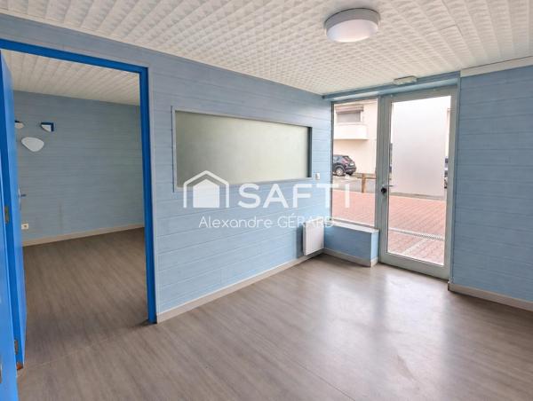 CAZAUX CENTRE – LOCAL COMMERCIAL AVEC VITRINE