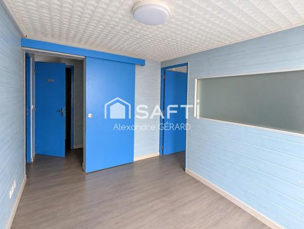 CAZAUX CENTRE – LOCAL COMMERCIAL AVEC VITRINE