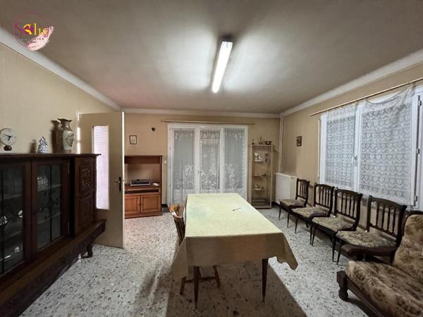 Maison de campagne à rénover ! Venez découvrir ...