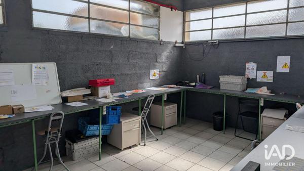 Location local d’activité 123 m² Roche-la-Molière