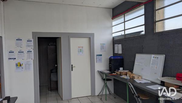 Location local d’activité 123 m² Roche-la-Molière