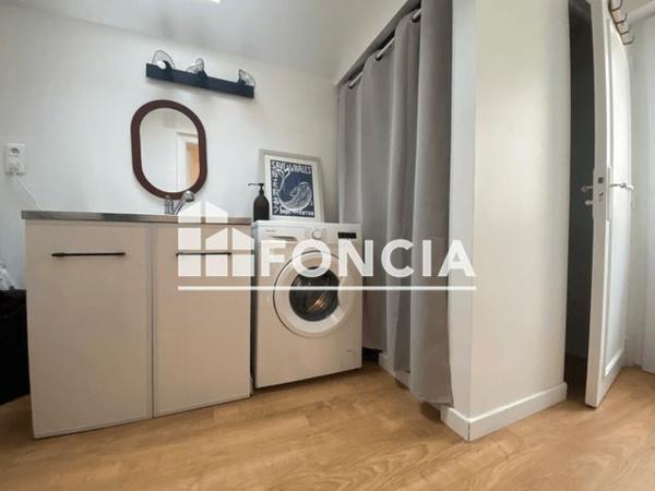 Location Maison 3 pièces 69 m² - 27 RUE DES GUES Verines 17540