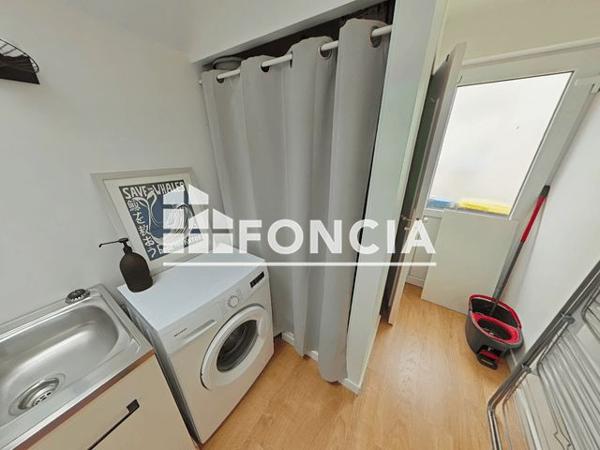 Location Maison 3 pièces 69 m² - 27 RUE DES GUES Verines 17540