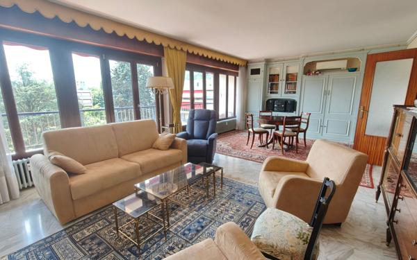 Appartement à vendre    3 pièces • 106,47 m2 Échirolles