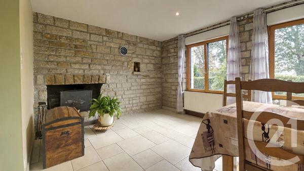 Maison à vendre  6 pièces - 160 m 2   THEIX NOYALO  - 56